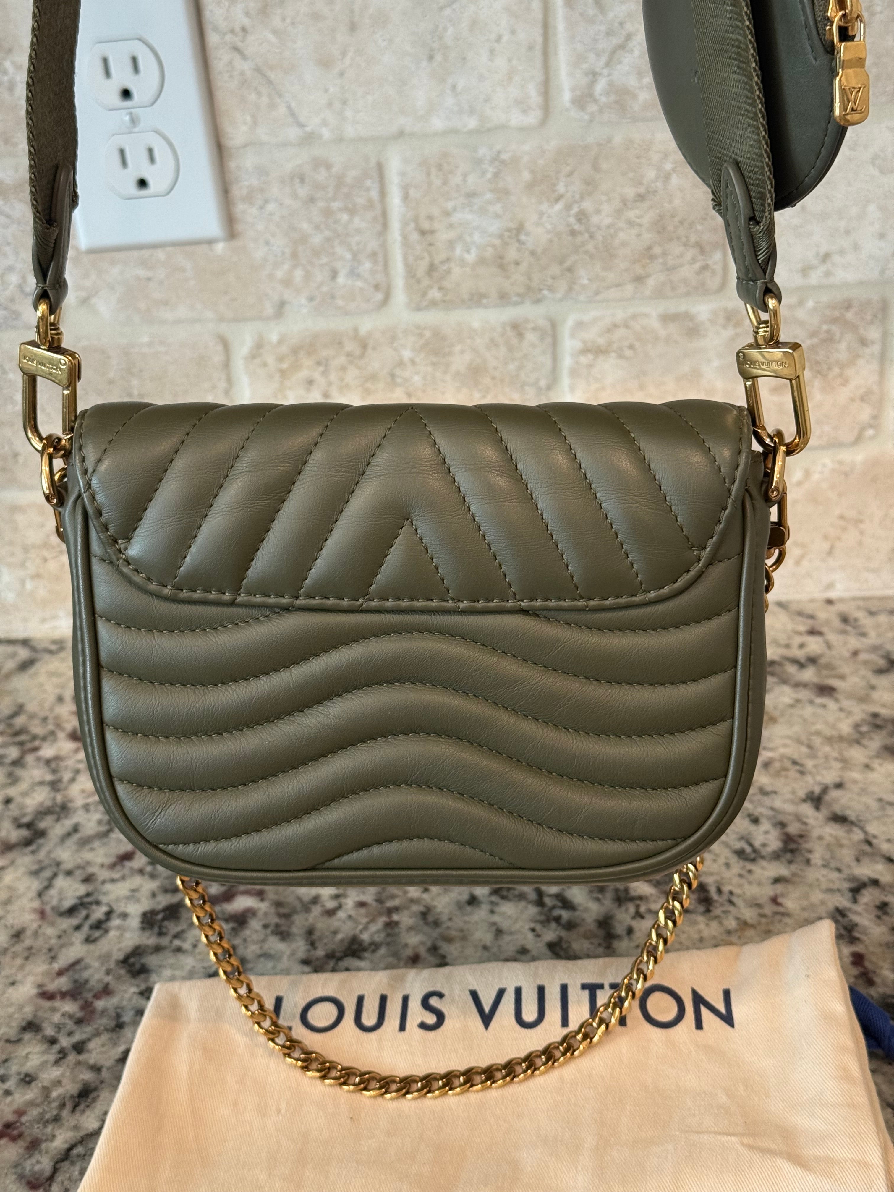 Louis Vuitton New Wave Multi Pochette
