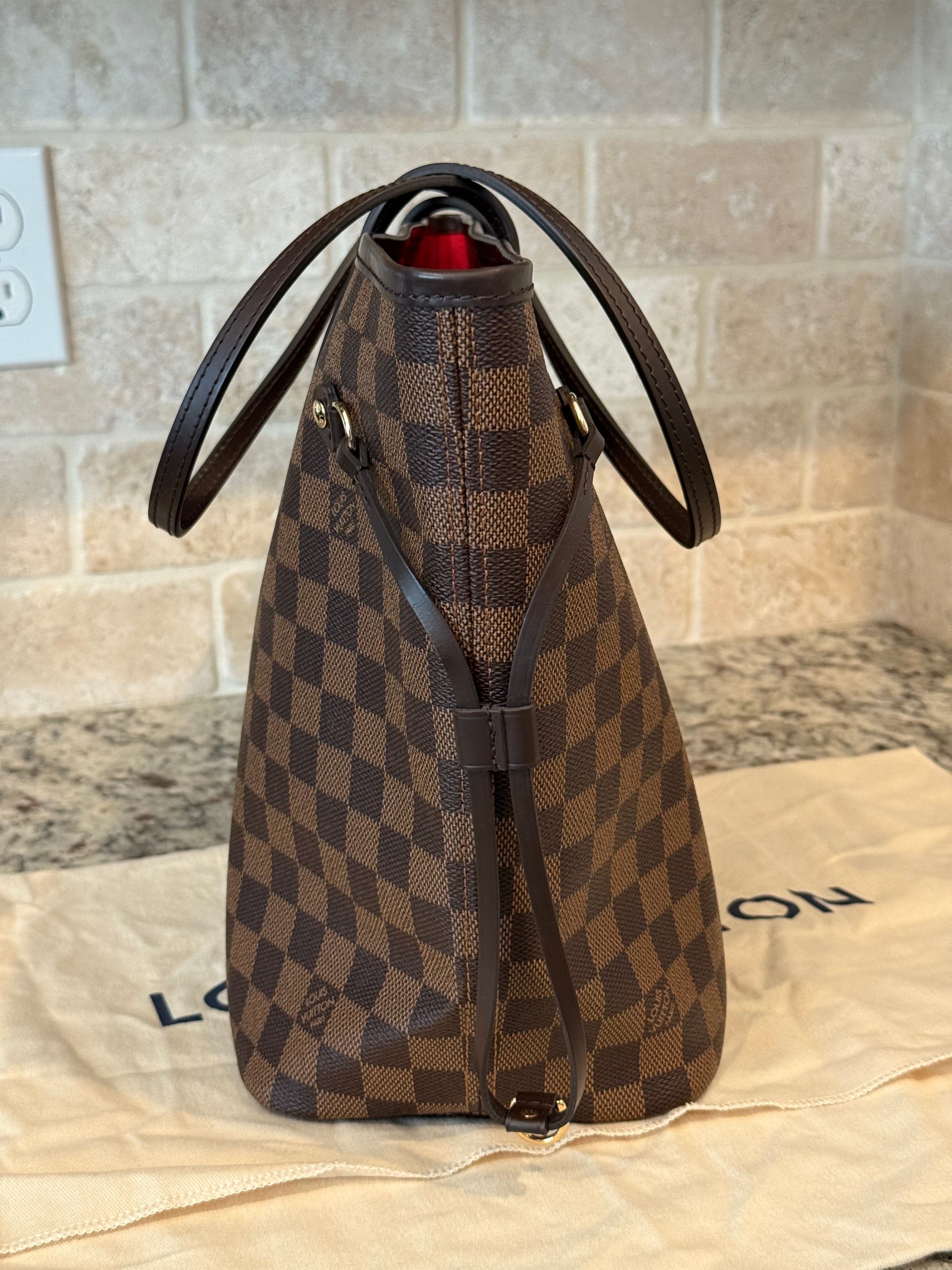 Louis Vuitton Neverfull MM