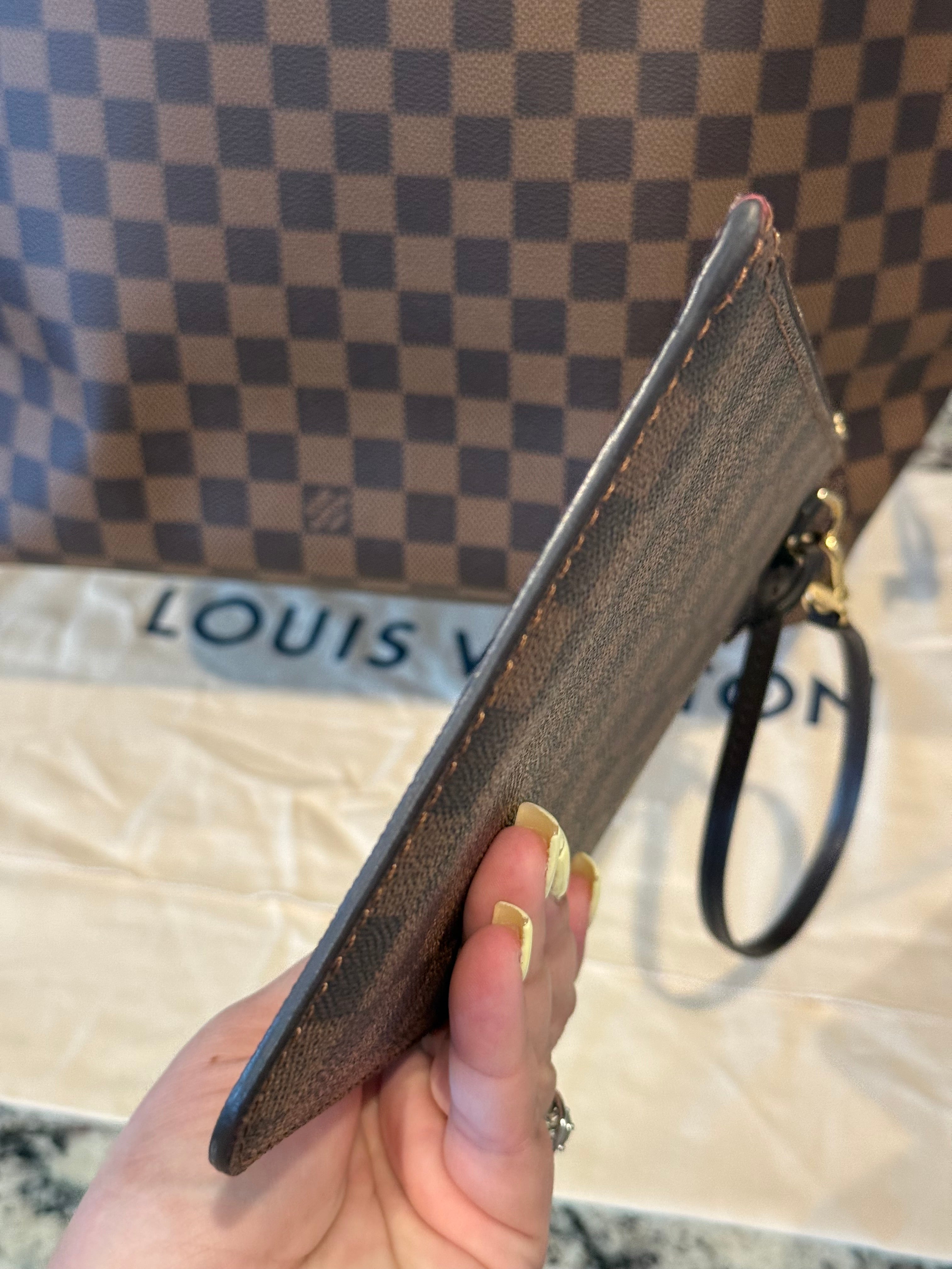 Louis Vuitton Neverfull MM