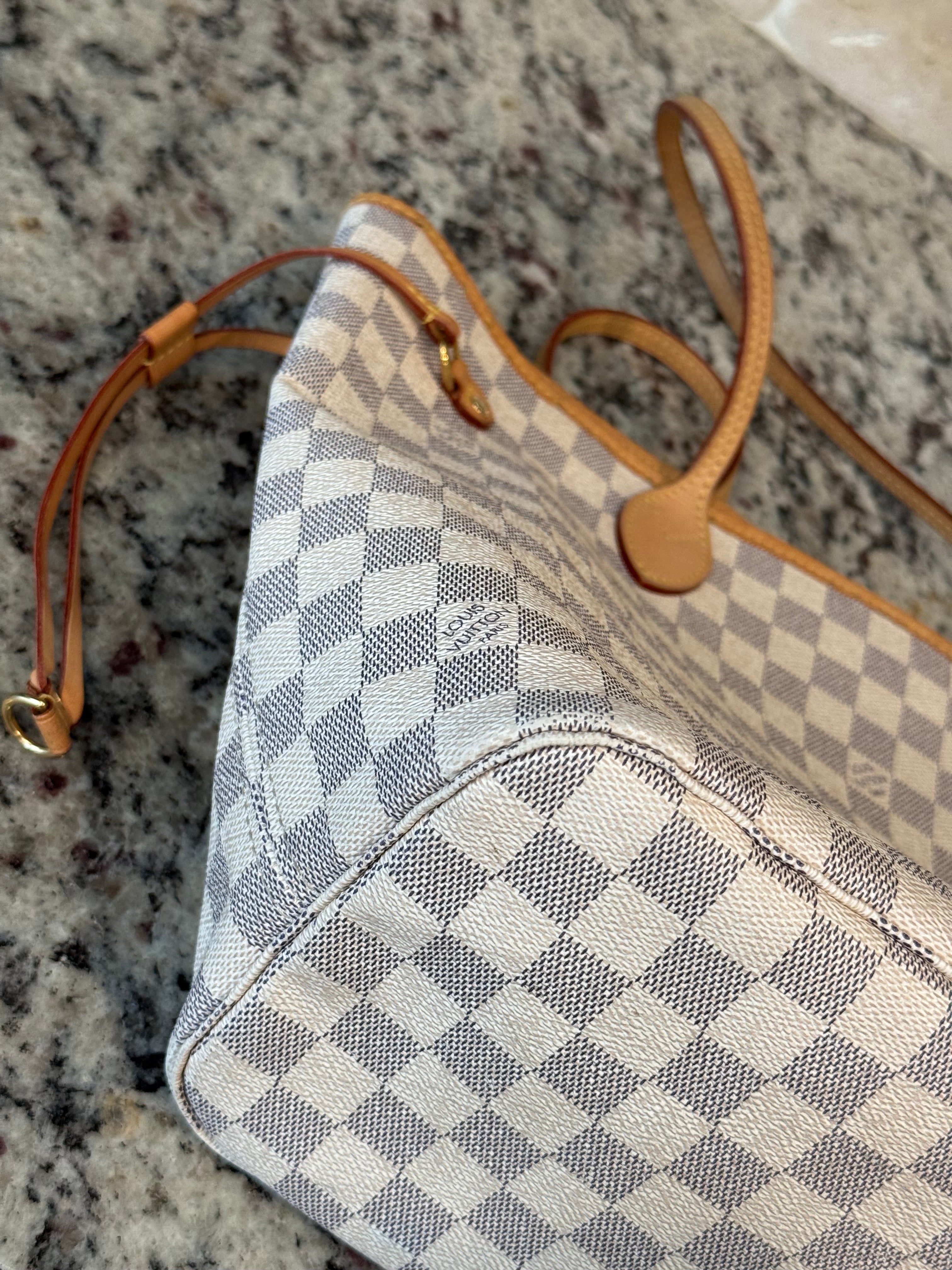 Louis Vuitton Neverfull MM Tote