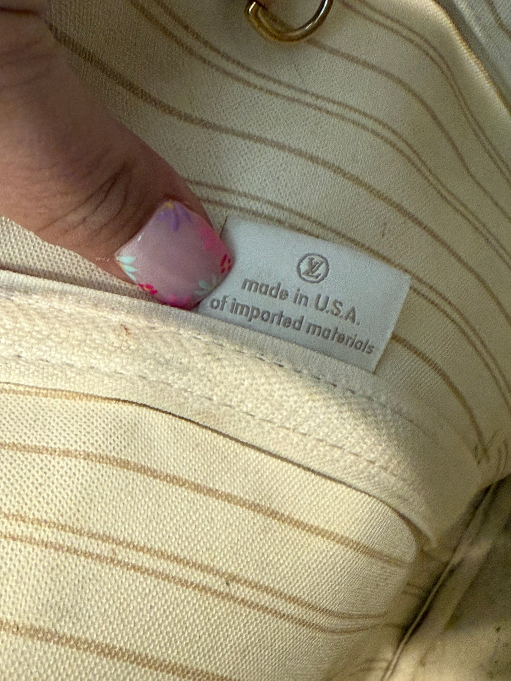 Louis Vuitton Neverfull MM Tote