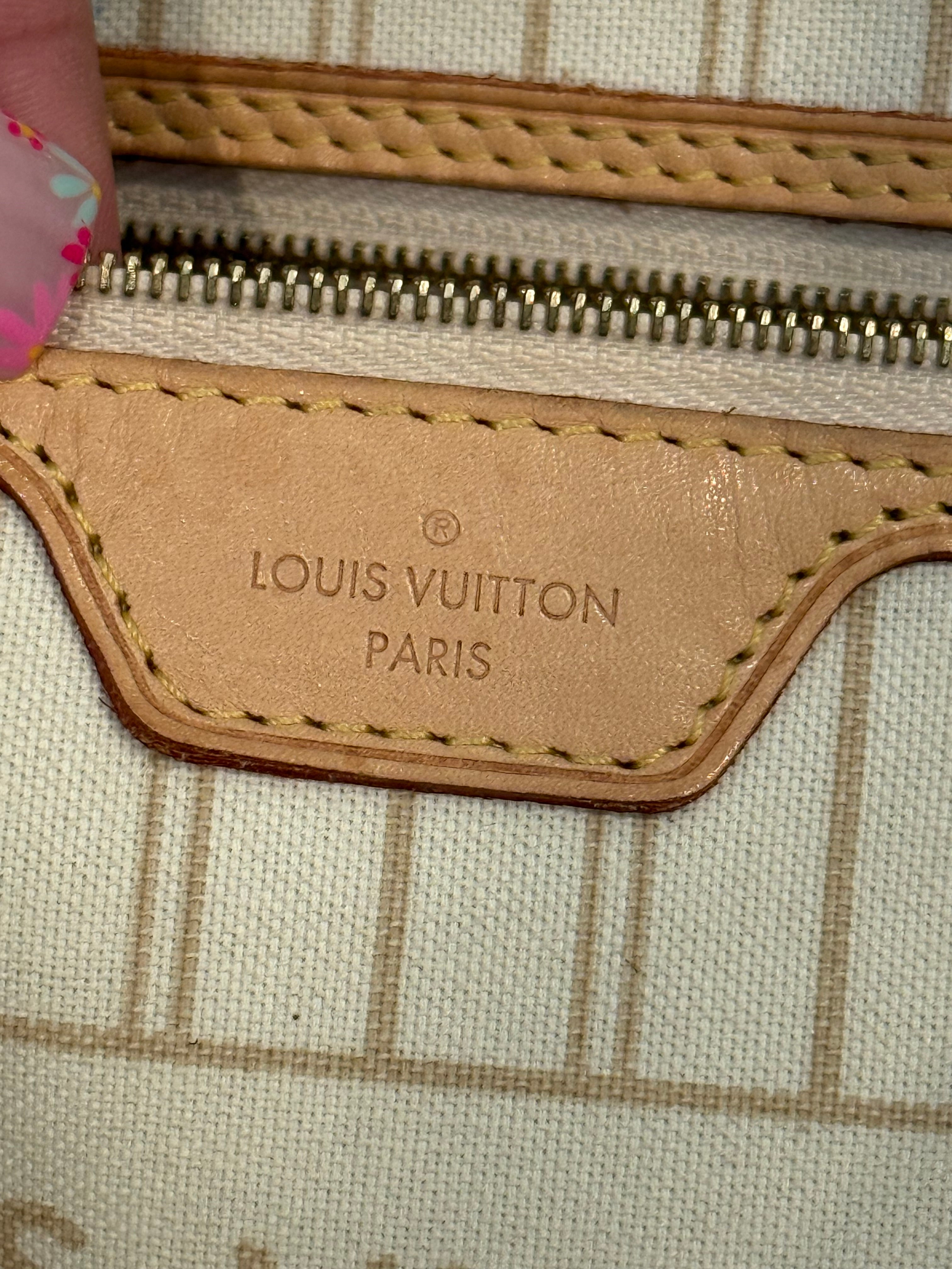 Louis Vuitton Neverfull MM Tote