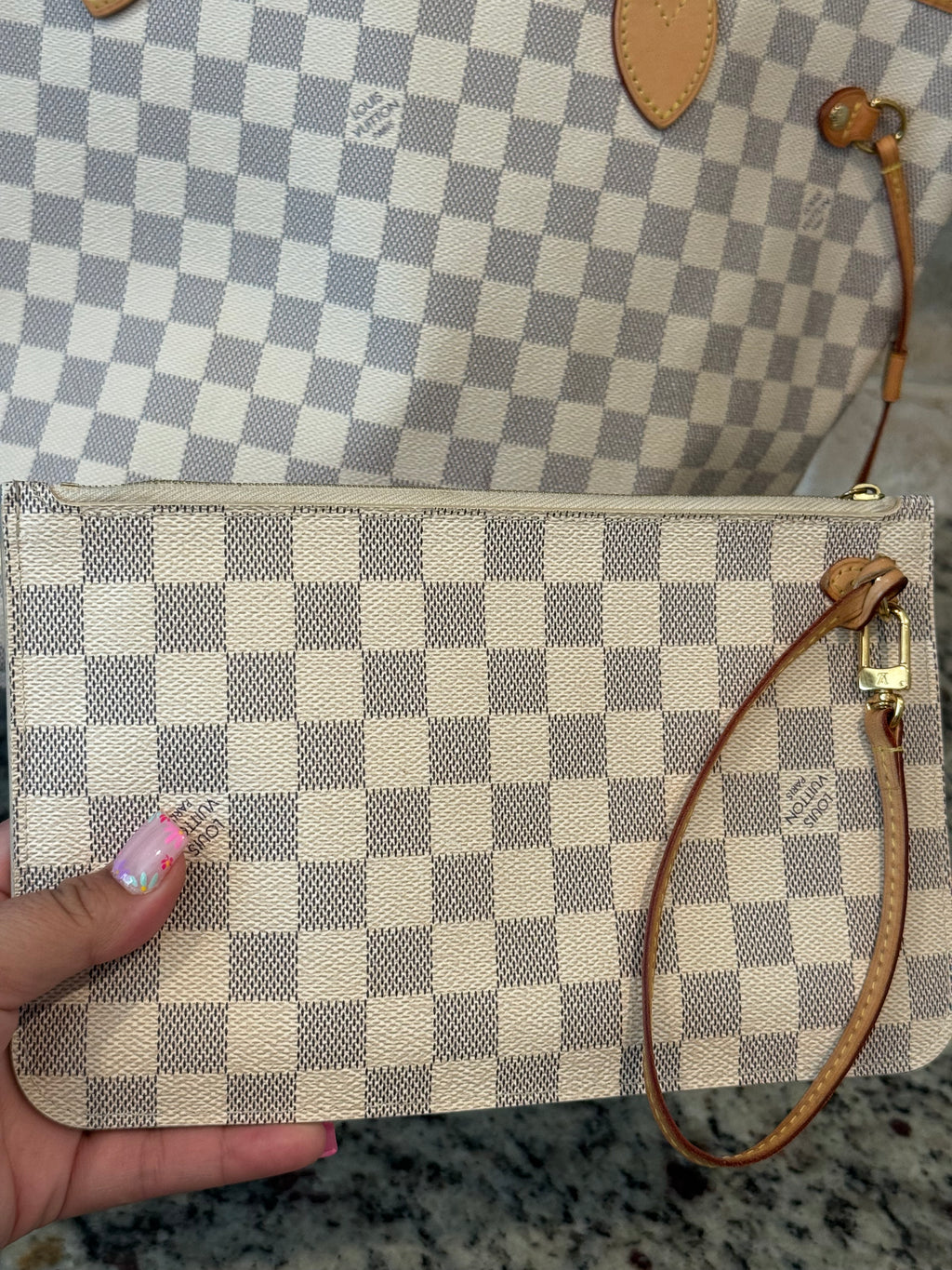 Louis Vuitton Neverfull MM Tote